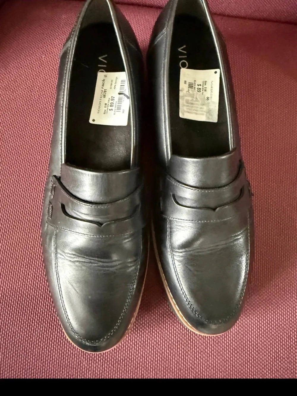Vionic Black Leather Penny Loafers